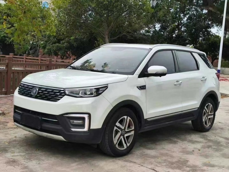 深圳19年长安汽车CS552