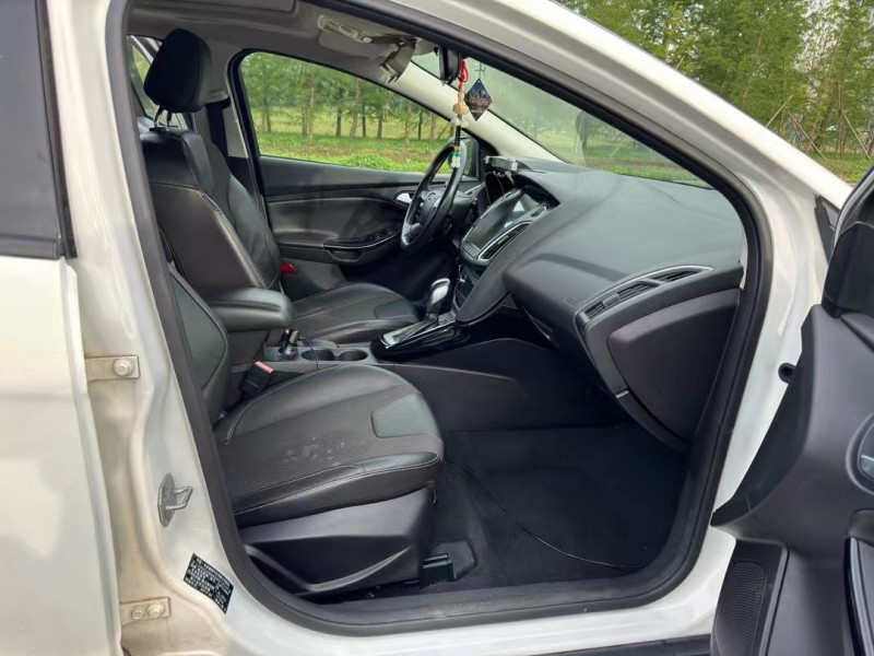 盐城14年福特福克斯8