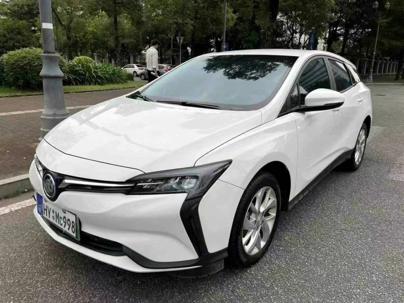 东莞24年别克微蓝2