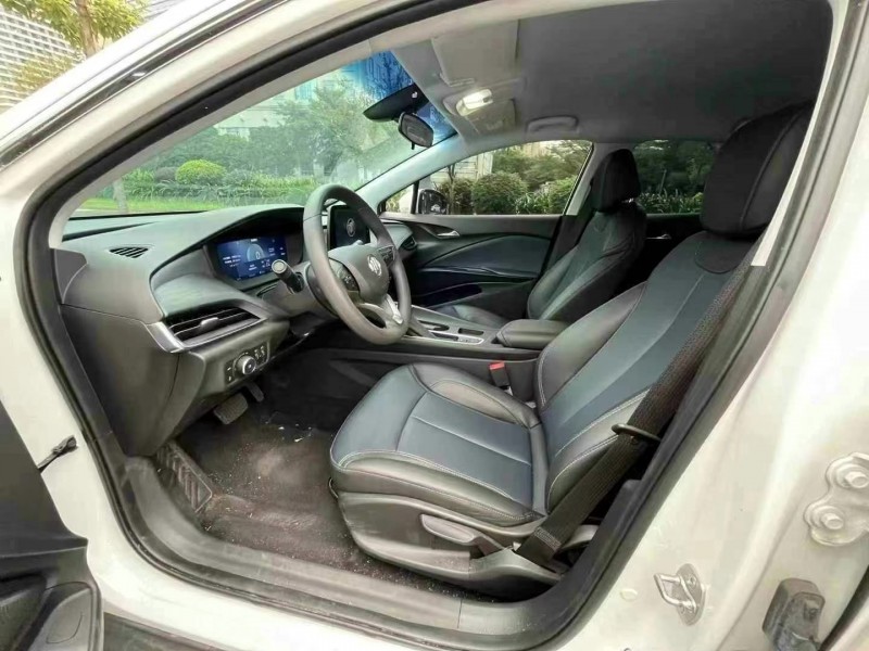 东莞24年别克微蓝5