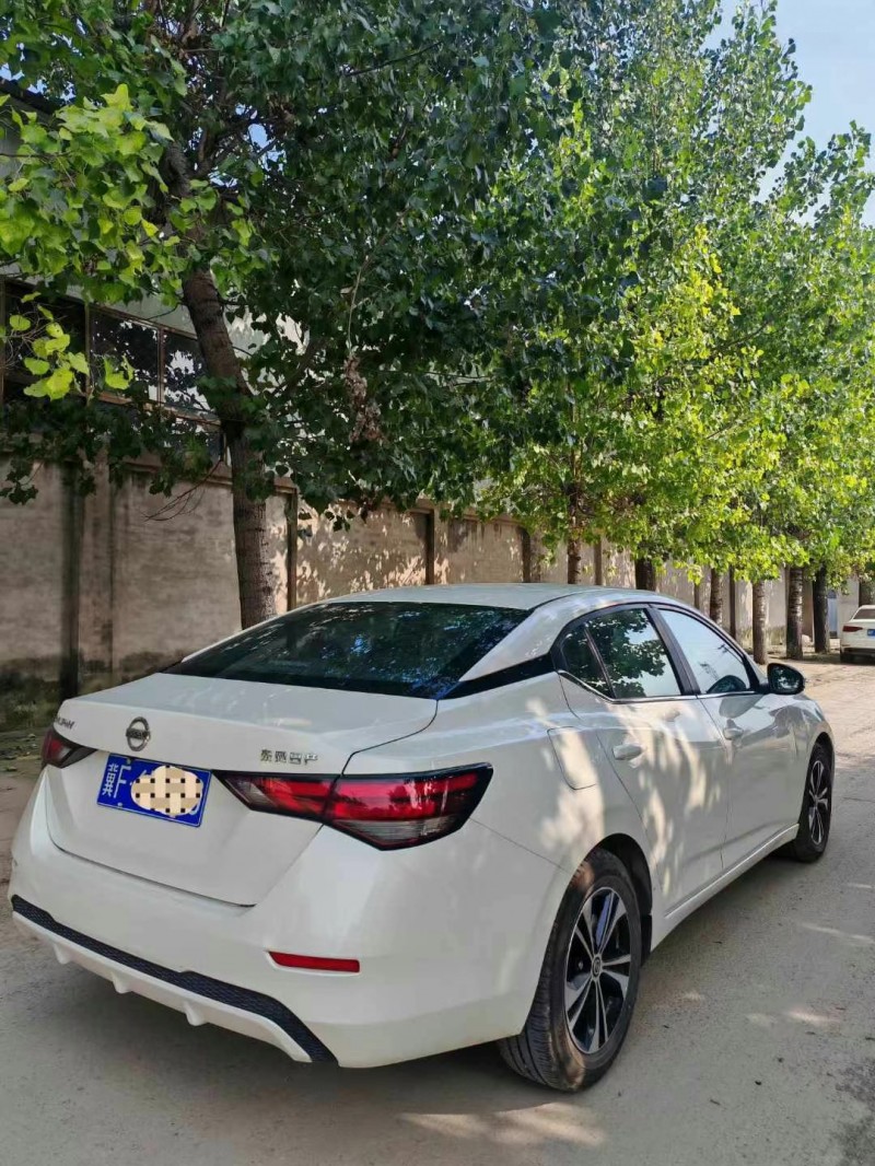 保定23年日产天籁8