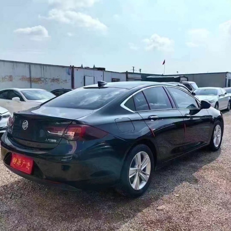 青岛19年别克君威5