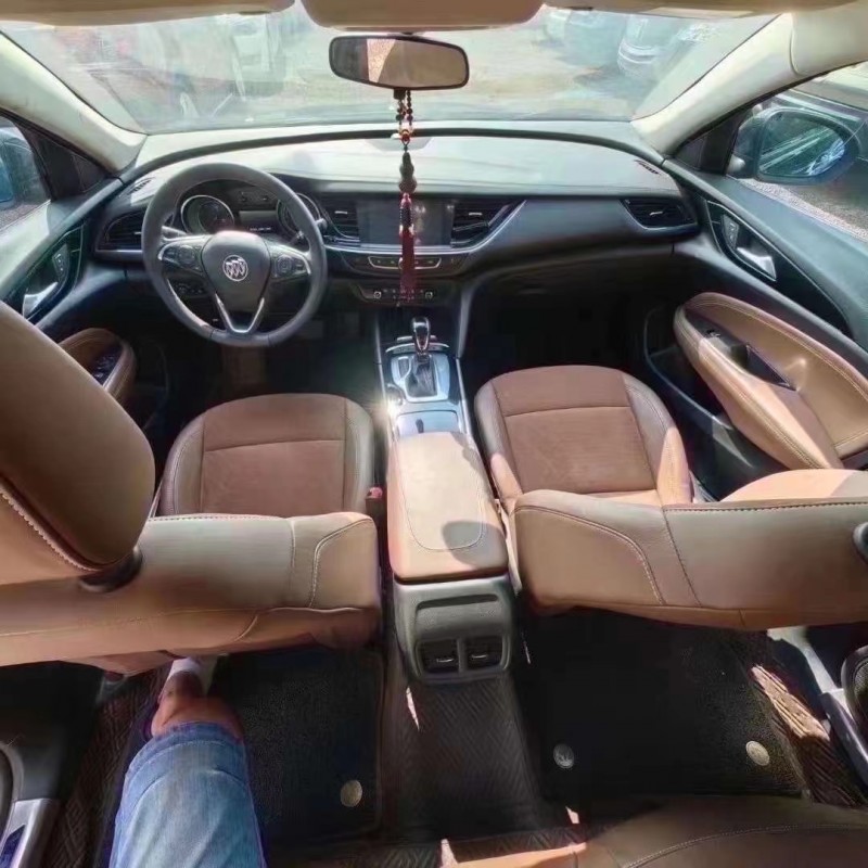 青岛19年别克君威8