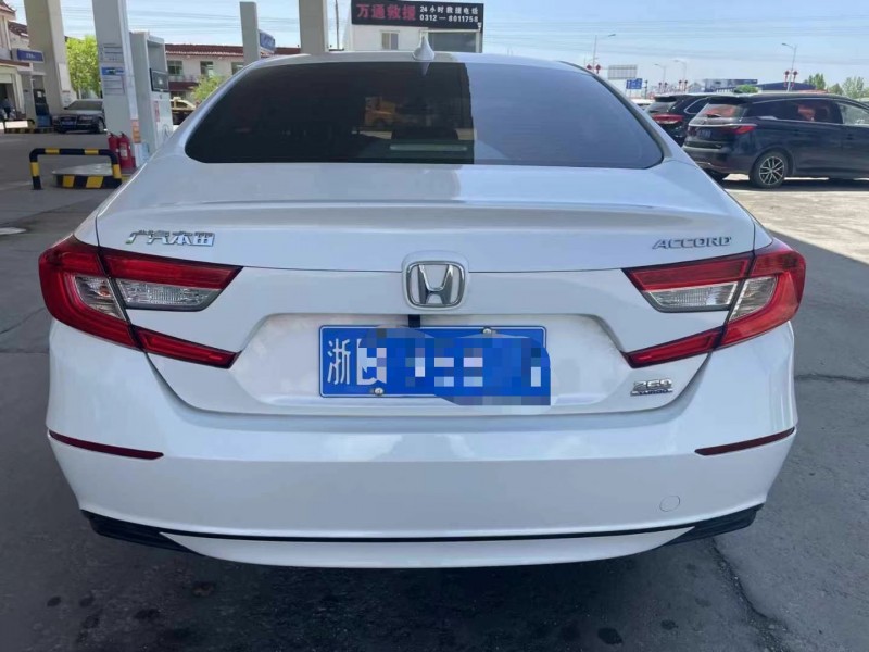 保定19年本田雅阁9