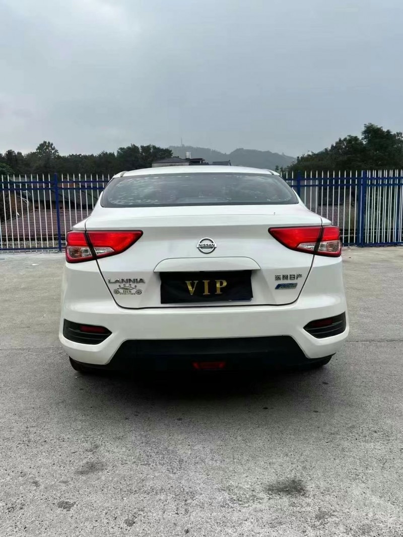 滄州19年日產藍鳥8