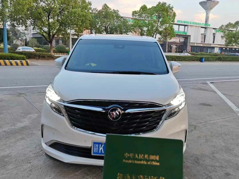 宜春21年别克GL81