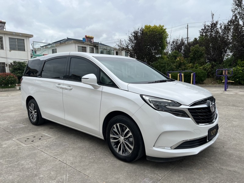 盐城22年别克GL83