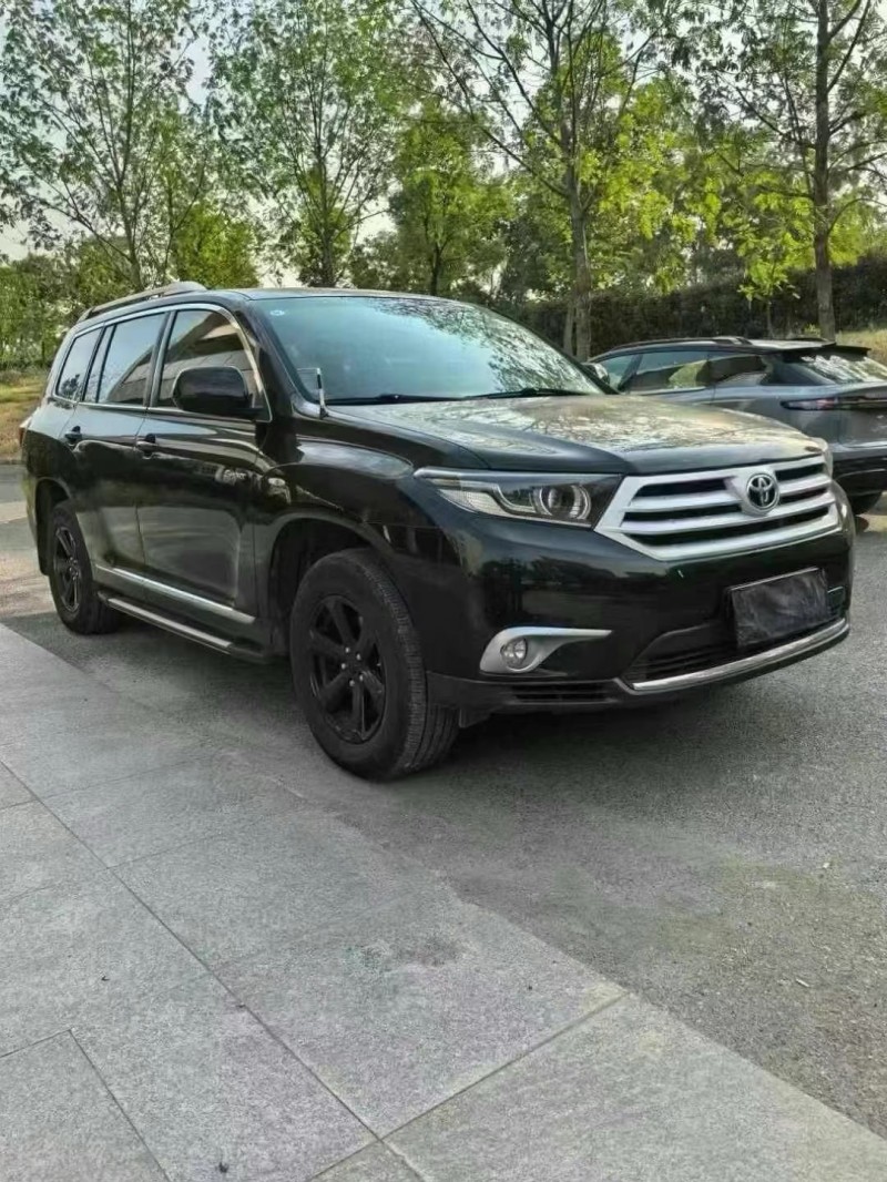 武汉15年丰田汉兰达3