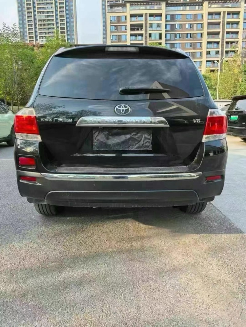 武汉15年丰田汉兰达9