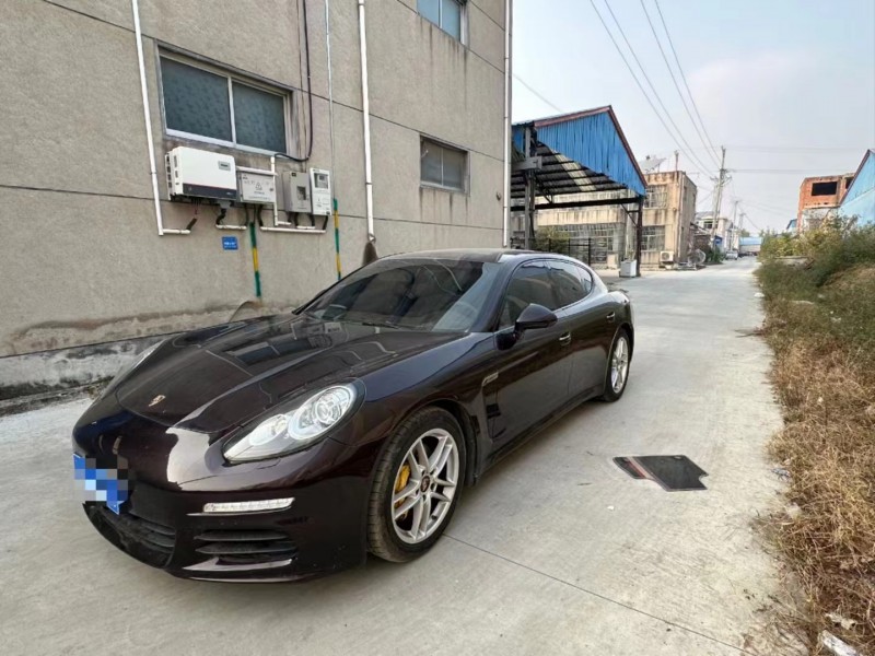 泰安14年保時捷帕拉梅拉3