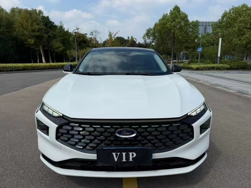 盐城23年福特蒙迪欧1