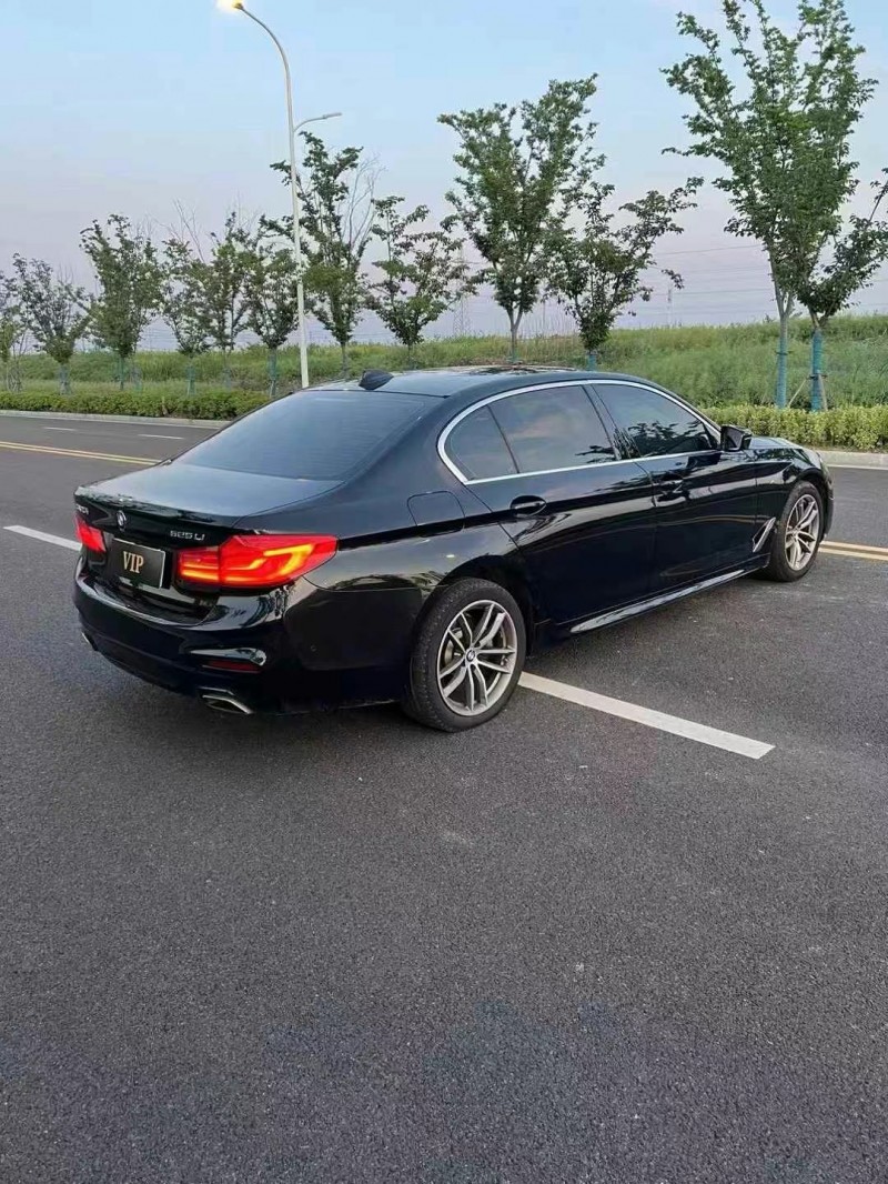 徐州19年宝马5系8