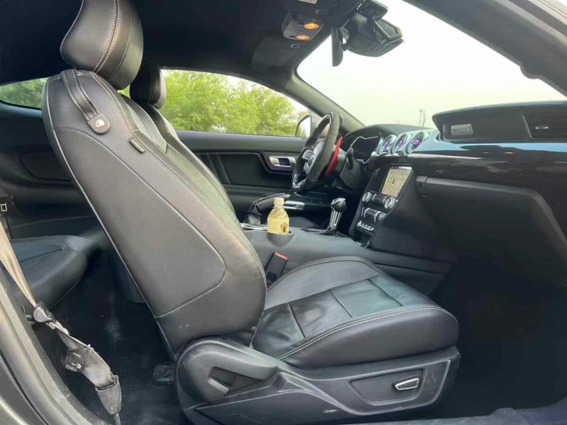 东莞19年福特野马5