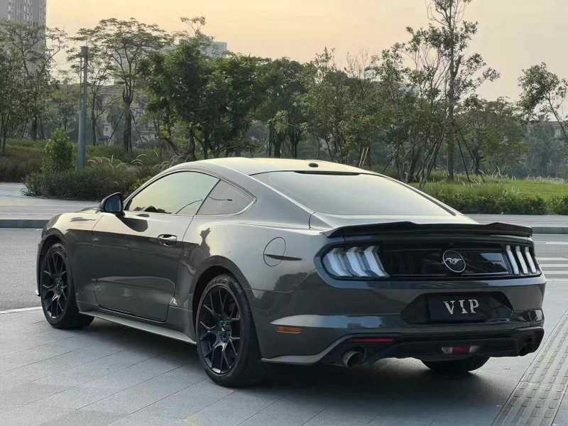 东莞19年福特野马8