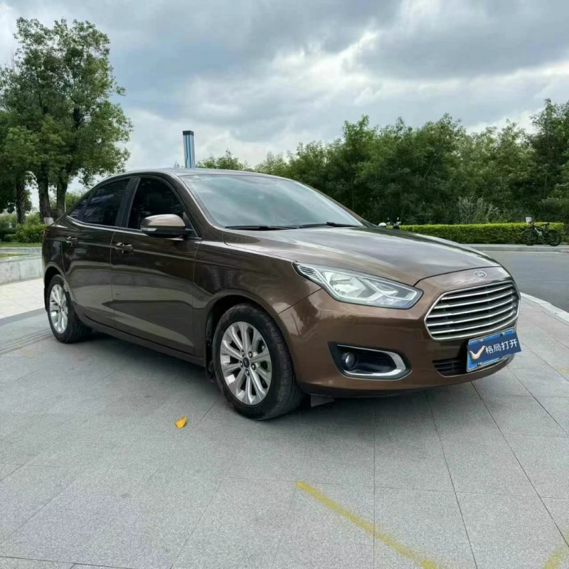 东莞15年福特福睿斯2