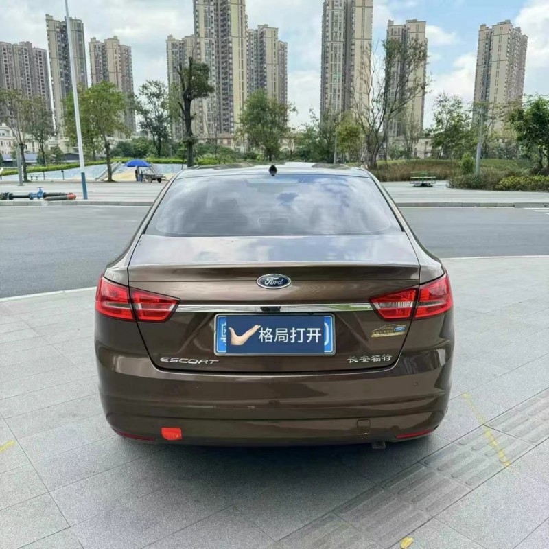 东莞15年福特福睿斯9