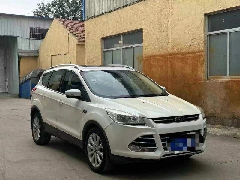 青岛16年福特翼虎3