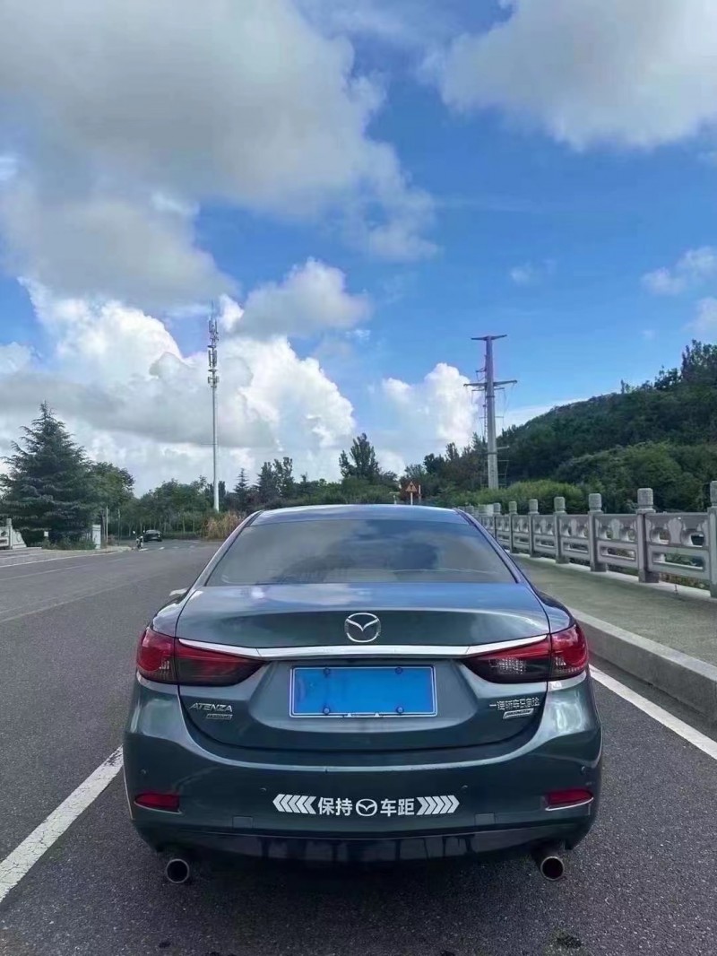 泰安16年馬自達阿特茲5