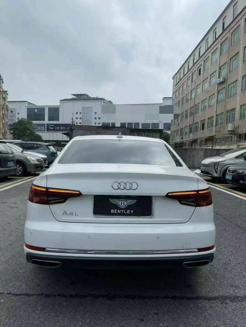 广州20年奥迪A4L9