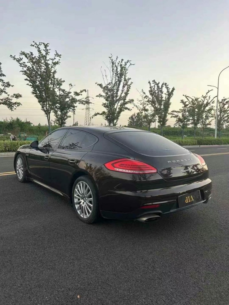 徐州14年保时捷帕拉梅拉8