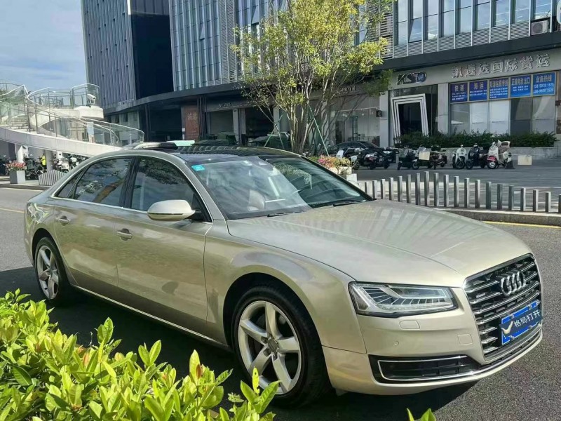 广州14年奥迪A8L2