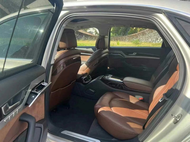 广州14年奥迪A8L5