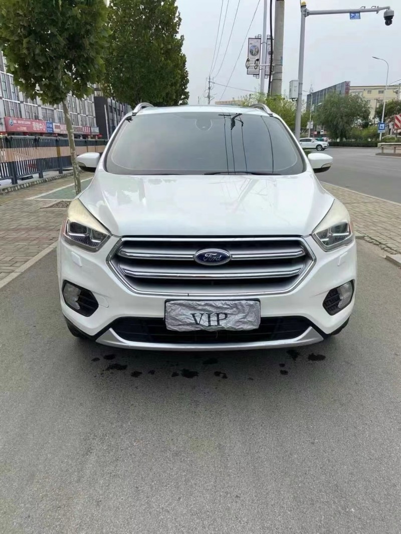 枣庄17年福特翼虎1