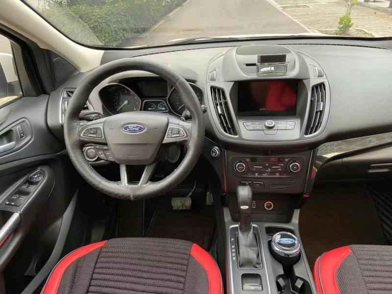 枣庄17年福特翼虎7