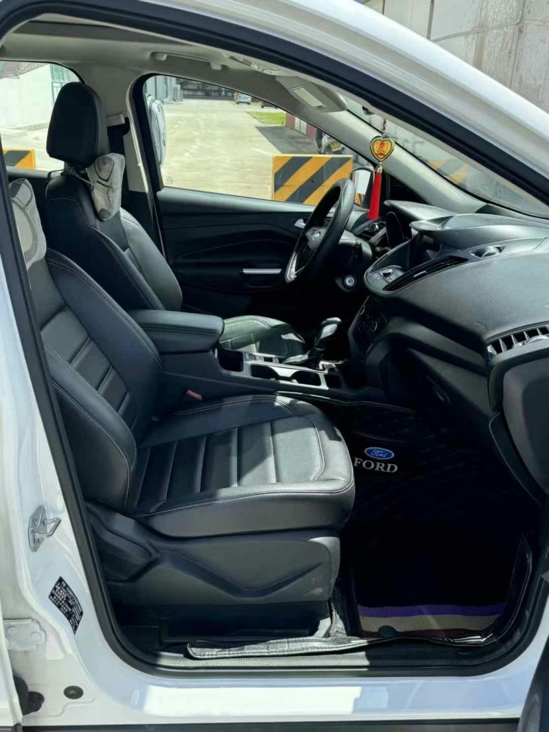 广州19年福特翼虎6