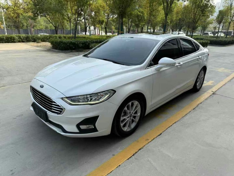 济宁19年福特蒙迪欧2