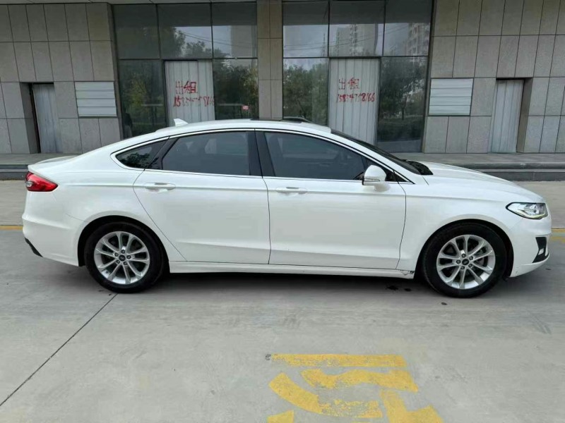 济宁19年福特蒙迪欧8