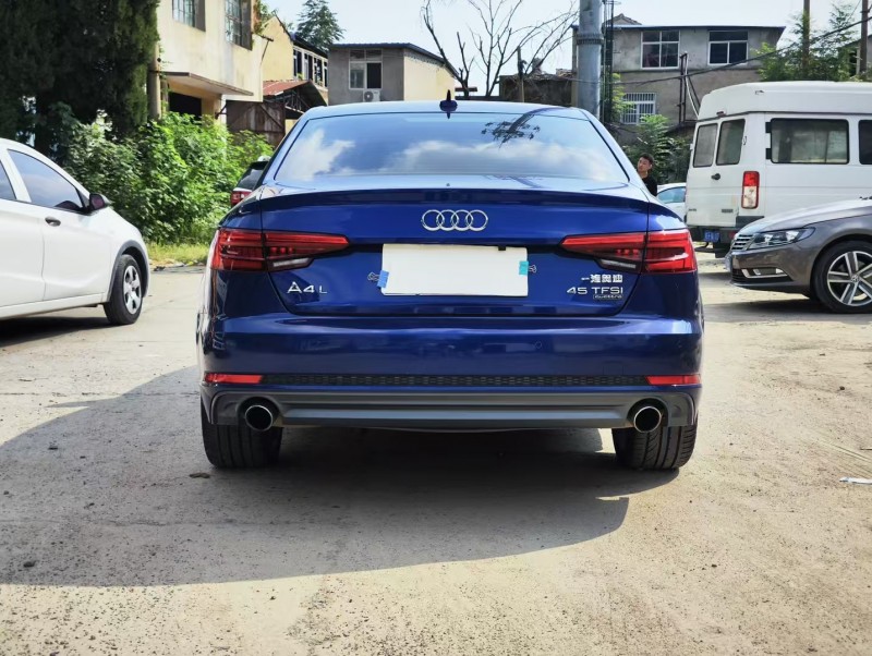 阜陽17年奧迪A4L6