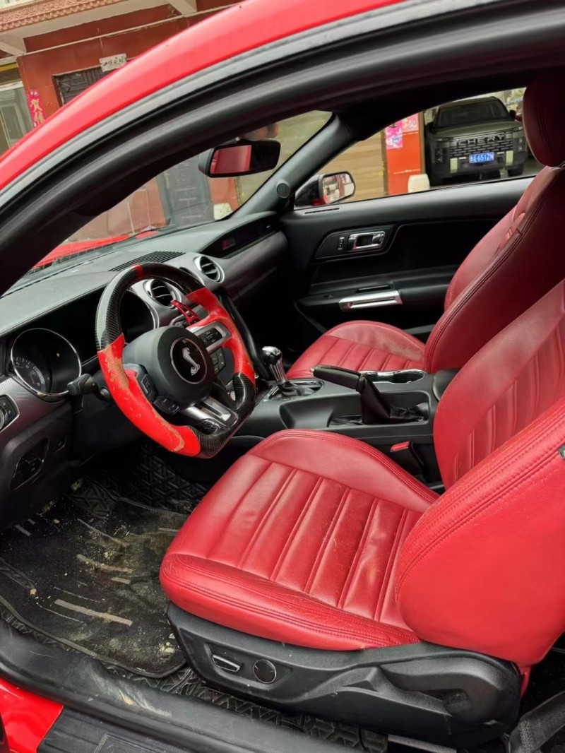 广州16年福特野马5