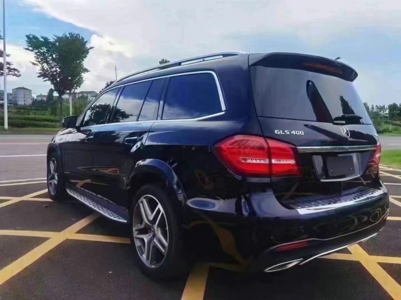 潍坊17年奔驰GLS4