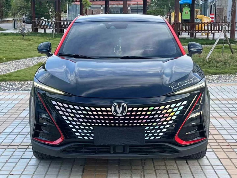 汕頭20年長安汽車UNI-T1