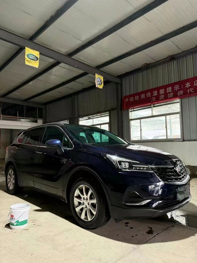 济宁22年别克昂科威3