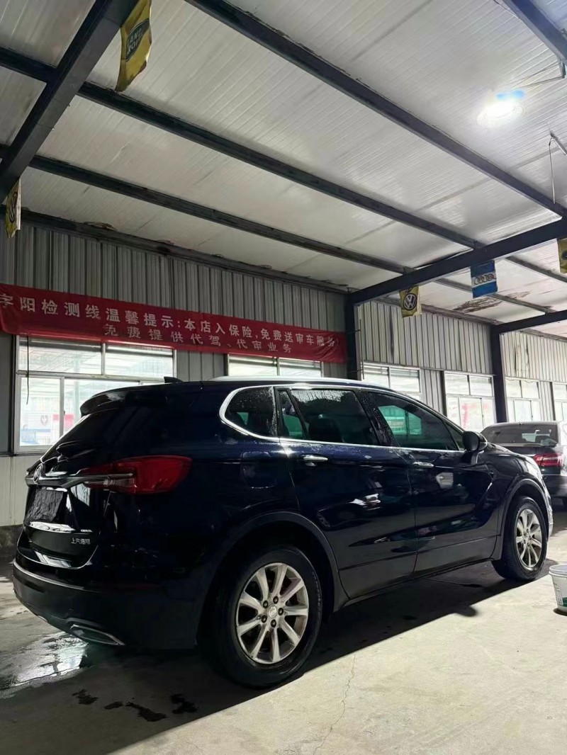 济宁22年别克昂科威6