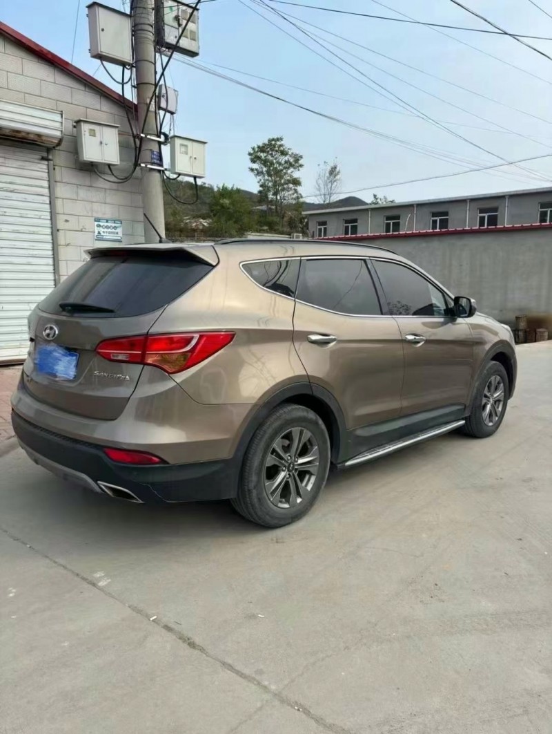 保定13年现代新胜达7