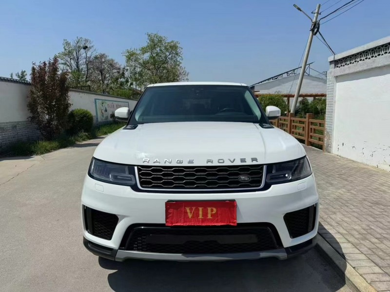 青岛21年路虎揽胜运动1