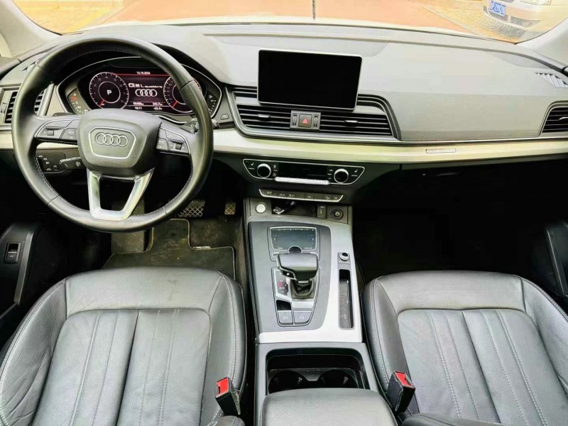 潍坊21年奥迪Q56