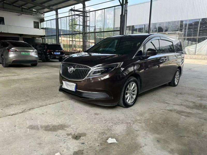 徐州17年别克GL82