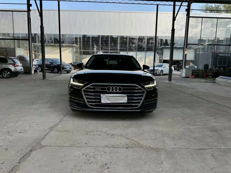 徐州19年奥迪A8L1