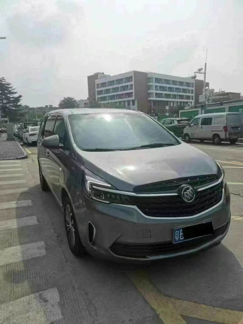 广州21年别克GL82