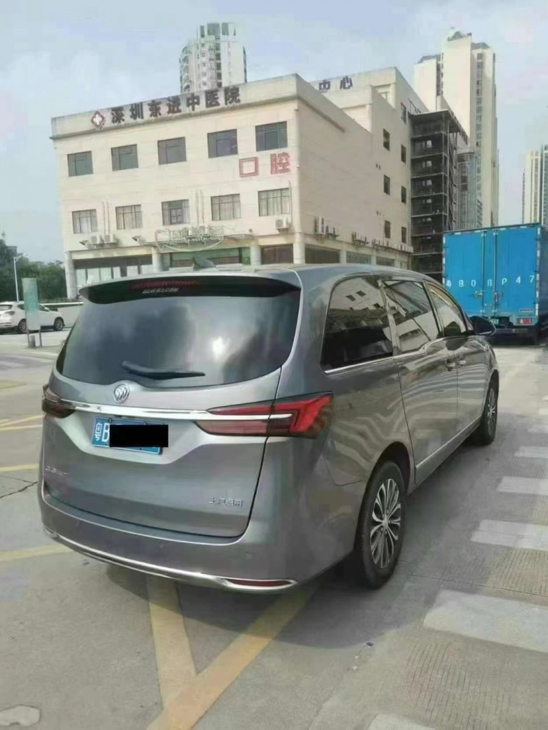 广州21年别克GL83