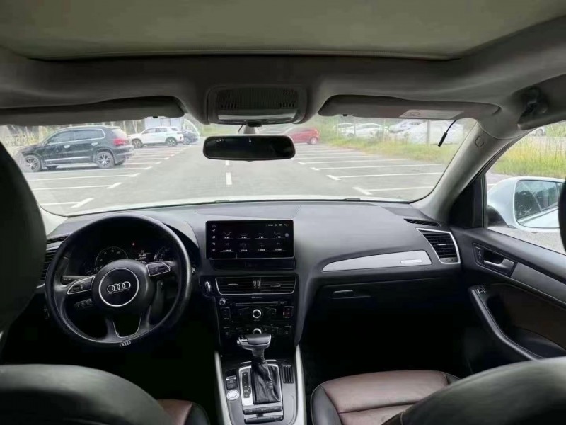 枣庄17年奥迪Q54