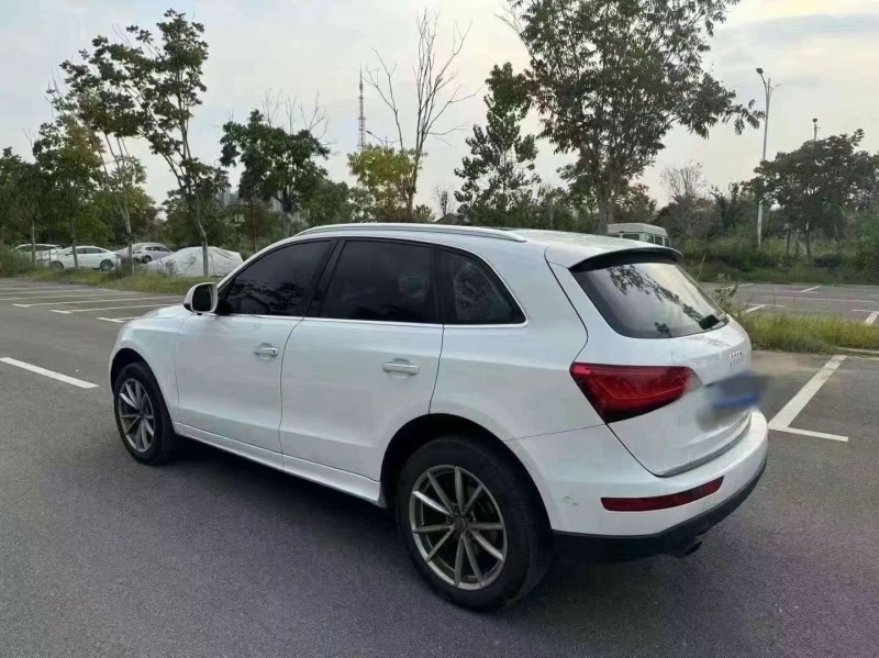 枣庄17年奥迪Q57