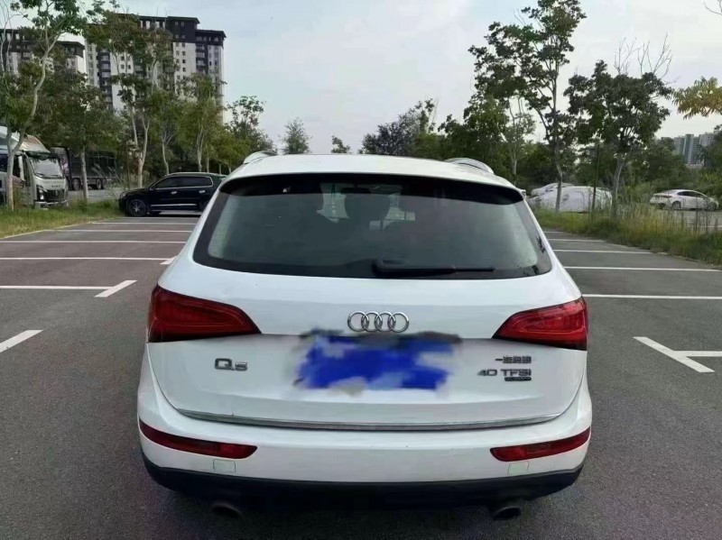 枣庄17年奥迪Q59