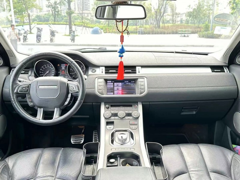 东莞13年路虎极光6