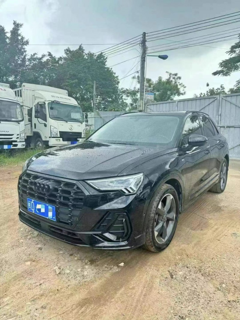 广州23年奥迪Q33