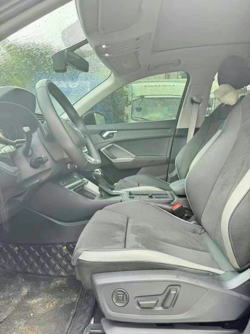 广州23年奥迪Q38